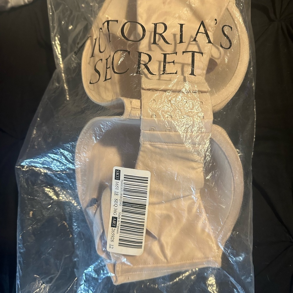 Victoria’s Secret bra